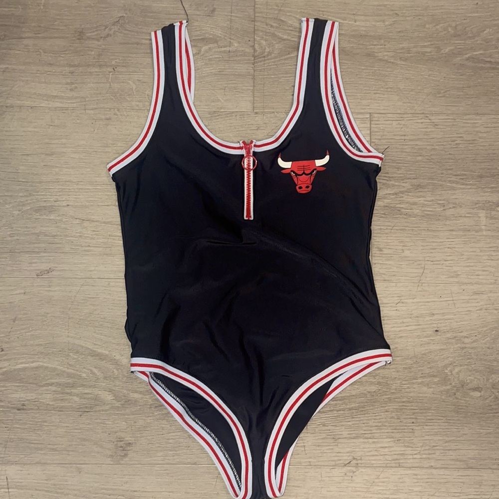 NBA Chicago Bulls Women’s Activewear/ Swimsuit